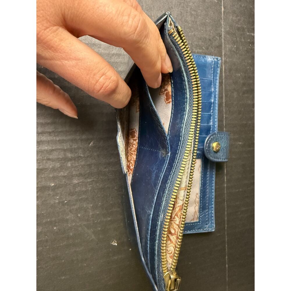 HOBO Navy Blue Leather Clutch Wallet - Picture 9 of 14